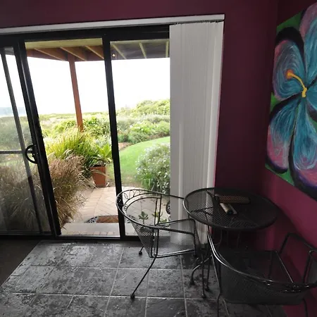 Beachfront Apartments Narooma Room photo