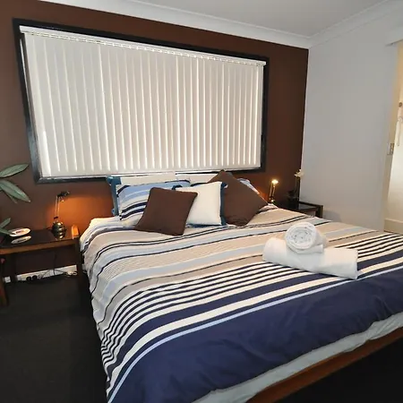 Beachfront Apartments Narooma Room photo